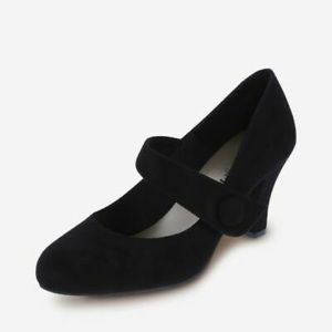 American Eagle Mary Janes 8 1/2